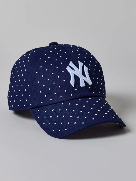 Mitchell & Ness Accessories - NWT Mitchell & Ness MLB Yankees Poka Dot Hat
